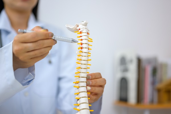 When To Consider Consulting A Spine Surgeon